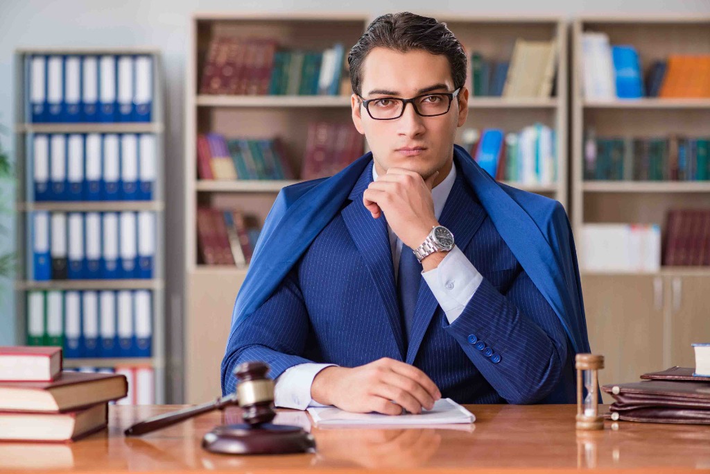 Umirzokov Izzatilla Lutfulla o'g'li